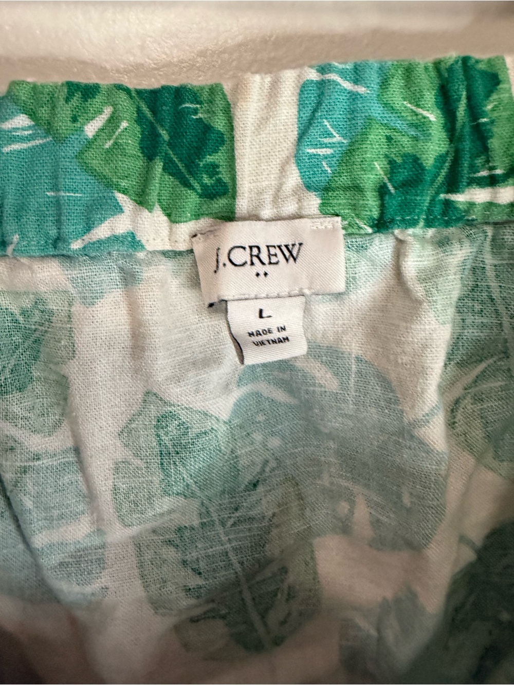 J.Crew Green Leaf Print Button-Front Women’s linen blend  Tank Top size large - Picture 4 of 10